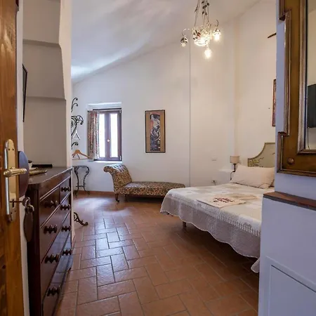 Lemon Tree Boutique Guest house Todi