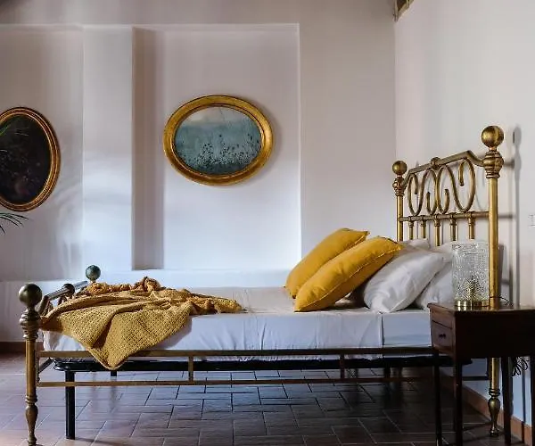 Lemon Tree Boutique 4*